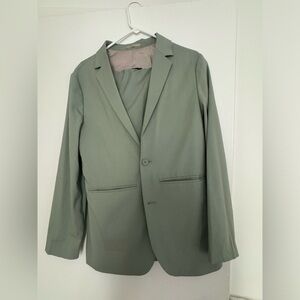 hardly worn asos sage green suit.